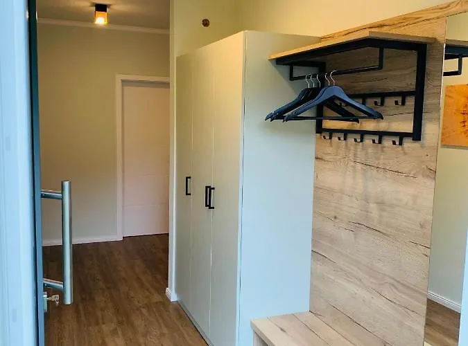 Hinz Semesterbostad *